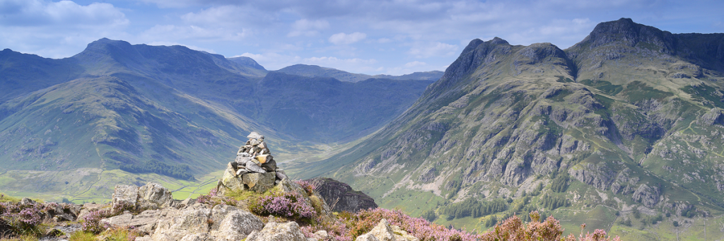 Bow Fell and the Langdale Pikes from Lingmoor Fell © Alex Black